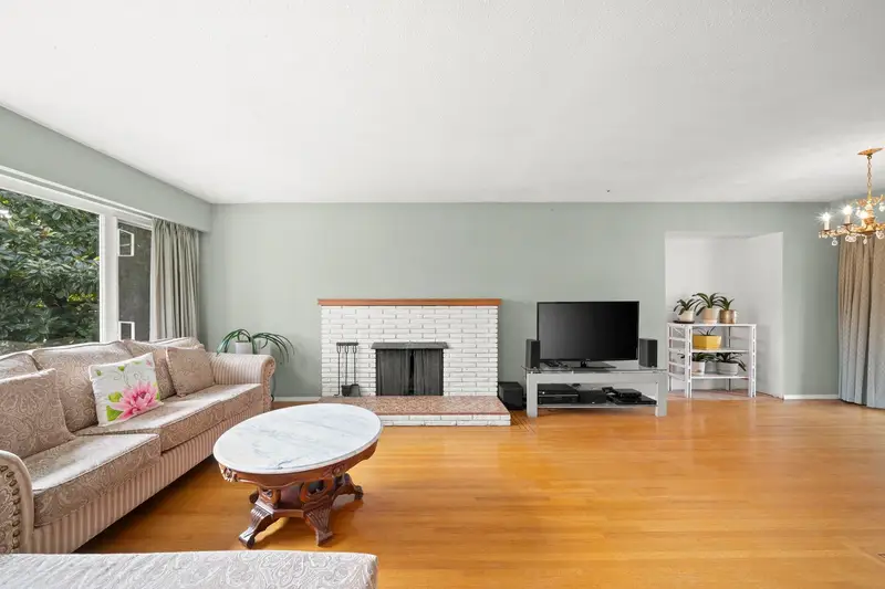 3783 PRICE STREET - photo 3 of 25