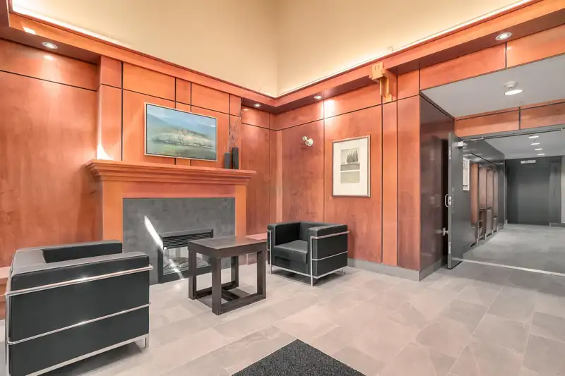 423 2083 W 33RD AVENUE - photo 2 of 21
