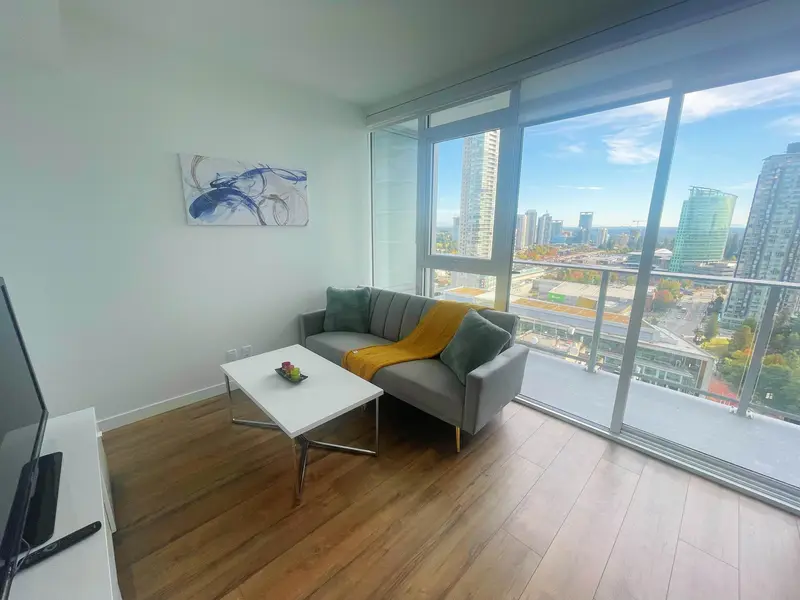 2509 13428 105 AVENUE - photo 1 of 24