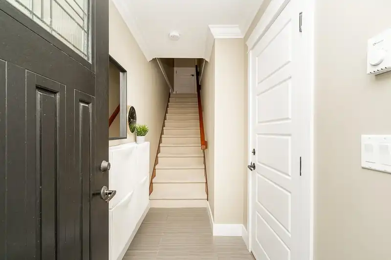11 17171 2B AVENUE - photo 3 of 31