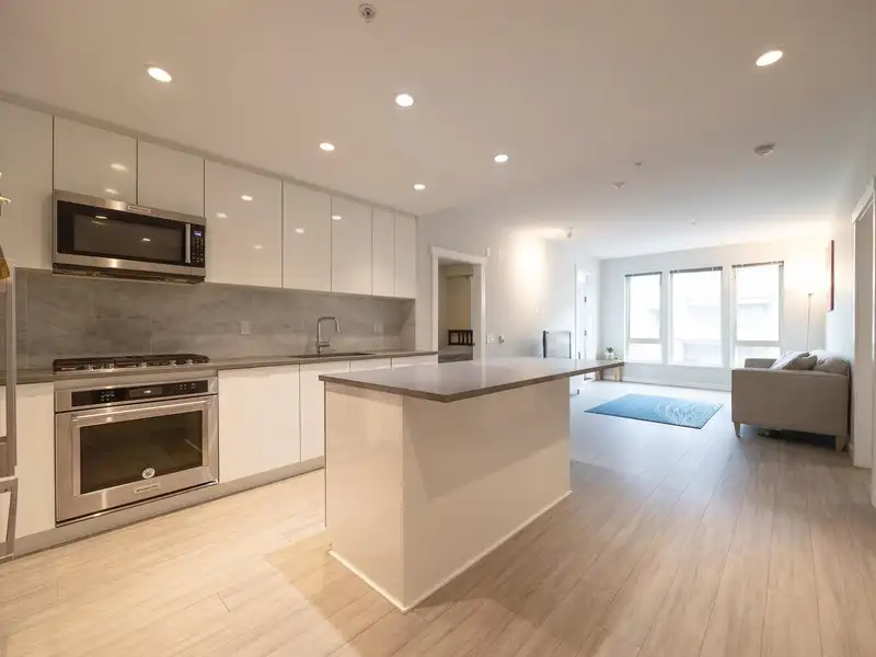 307 2632 LIBRARY LANE - photo 3 of 21