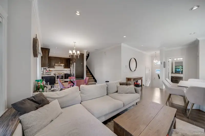 10 6033 WILLIAMS ROAD - photo 3 of 29