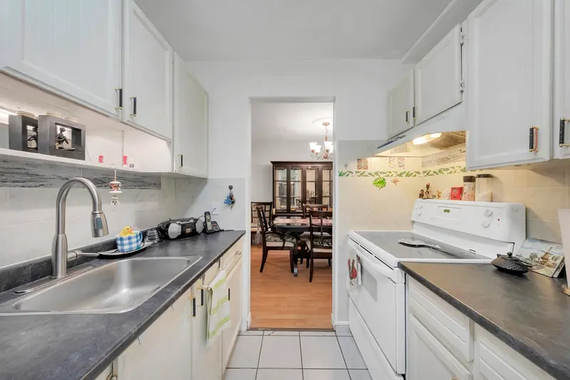 10 9400 128 STREET - photo 4 of 18