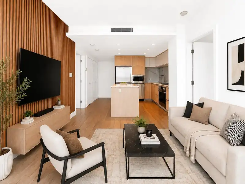 1804 680 SEYLYNN CRESCENT - photo 1 of 40