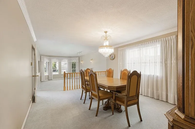 7758 MCGREGOR AVENUE - photo 4 of 25