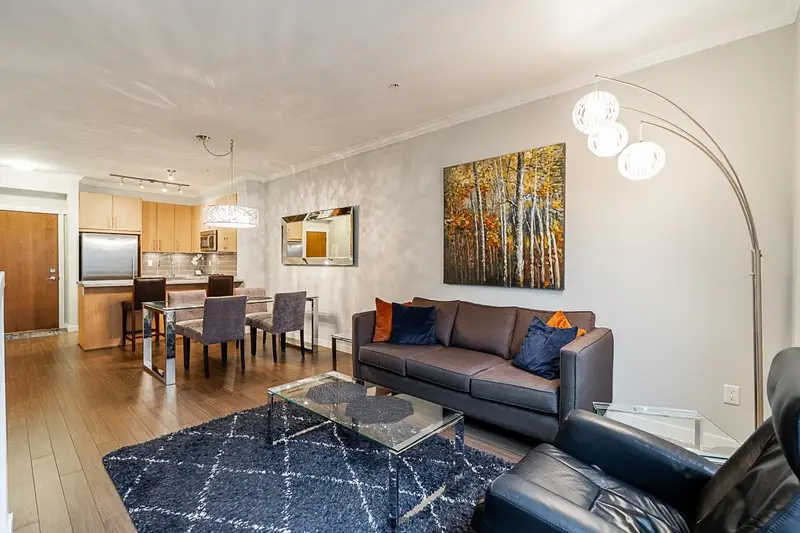 403 139 W 22ND STREET - photo 1 of 25