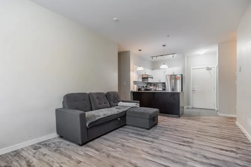 220 13789 107A AVENUE - photo 1 of 24