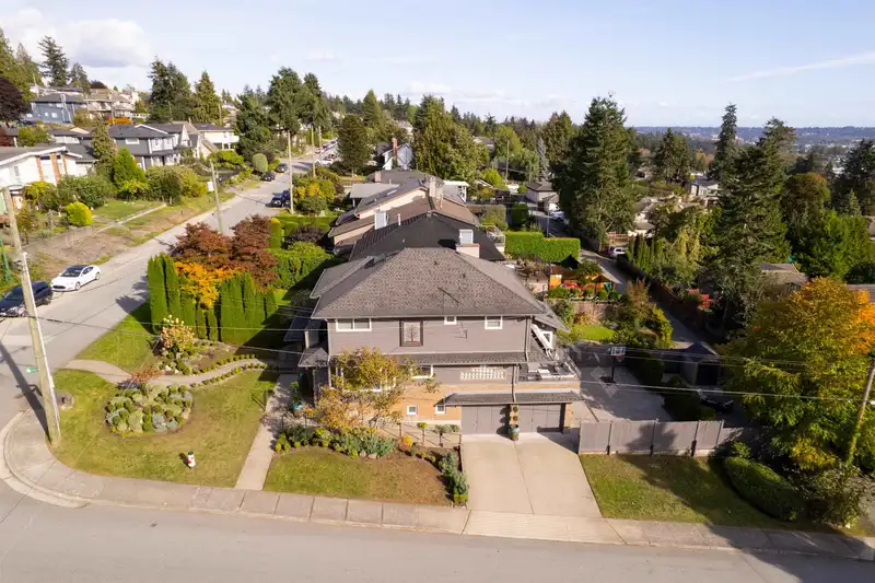 5110 EWART STREET - photo 2 of 40