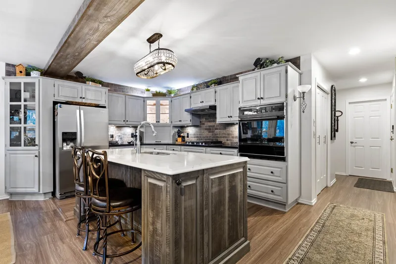 173 FIRST AVENUE - photo 3 of 25