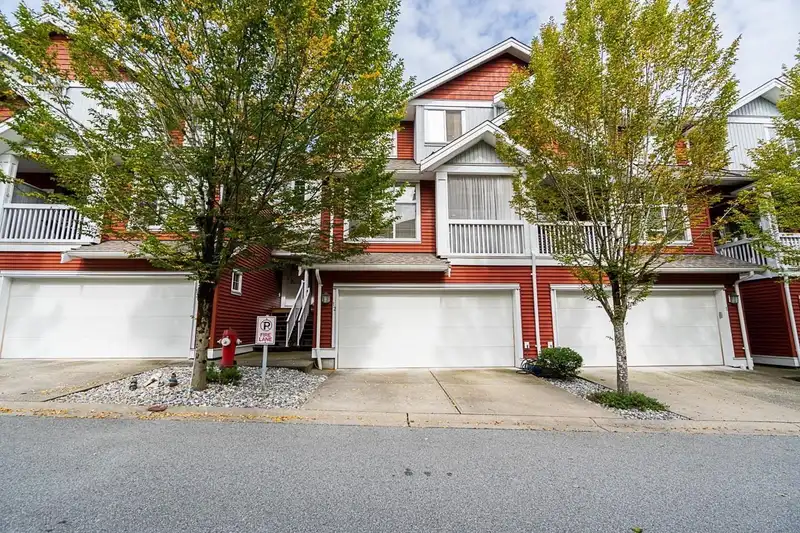 12 6785 193 STREET - photo 2 of 30
