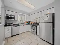 309 13939 LAUREL DRIVE - thumbnail 9