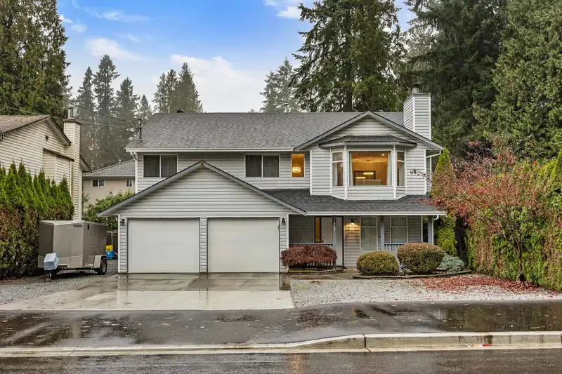 21387 123RD AVENUE - photo 1 of 40