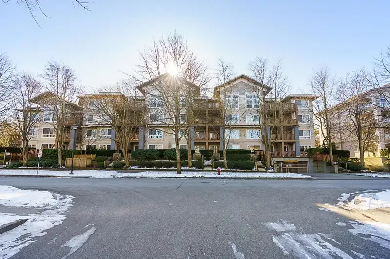 405 5600 ANDREWS ROAD - photo 1 of 33
