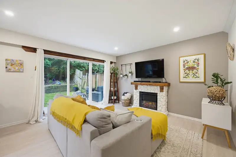2 33900 MAYFAIR AVENUE - photo 1 of 40