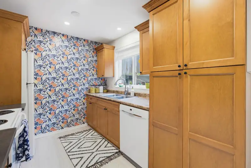 2 33900 MAYFAIR AVENUE - photo 4 of 40