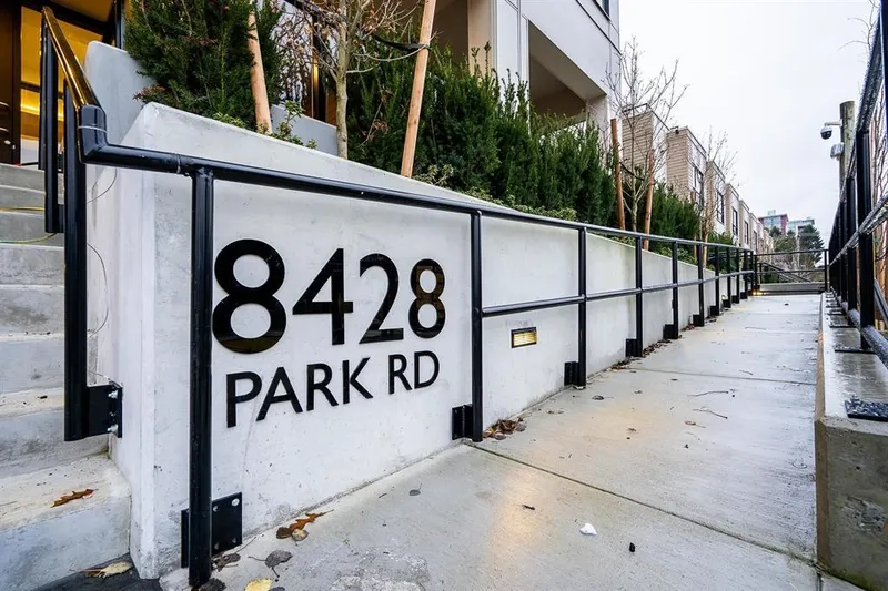 101 8428 PARK ROAD - photo 2 of 19