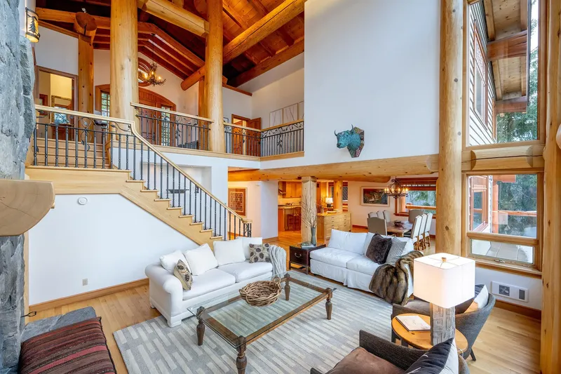 3826 SUNRIDGE DRIVE - photo 3 of 25