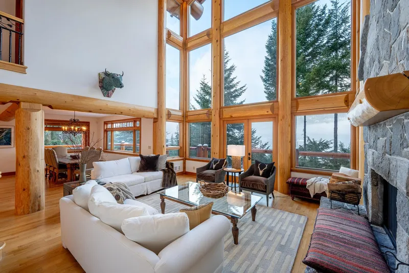 3826 SUNRIDGE DRIVE - photo 4 of 25