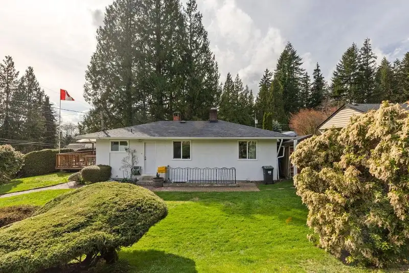 3820 CALDER AVENUE - photo 1 of 35