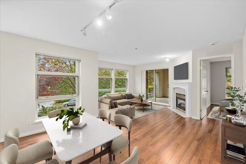 208 301 MAUDE ROAD - photo 1 of 25