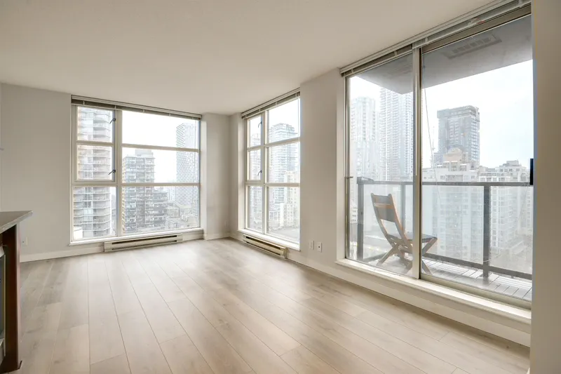 1808 1199 SEYMOUR STREET - photo 4 of 25