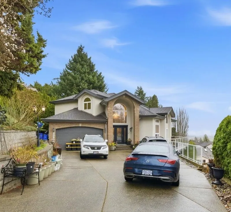 2247 MOUNTAIN DRIVE - photo 1 of 25