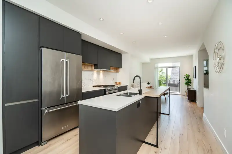 45 1228 HUDSON STREET - photo 1 of 30