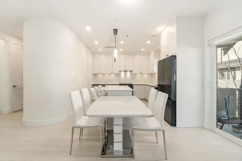 8 9633 STEVESTON HIGHWAY - photo 2 of 21