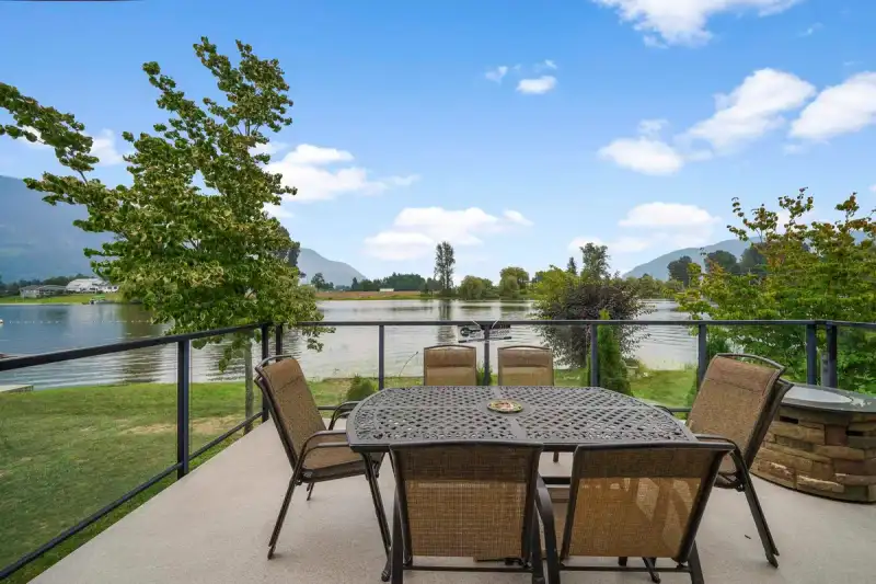 149 152 8400 SHOOK ROAD - photo 1 of 32