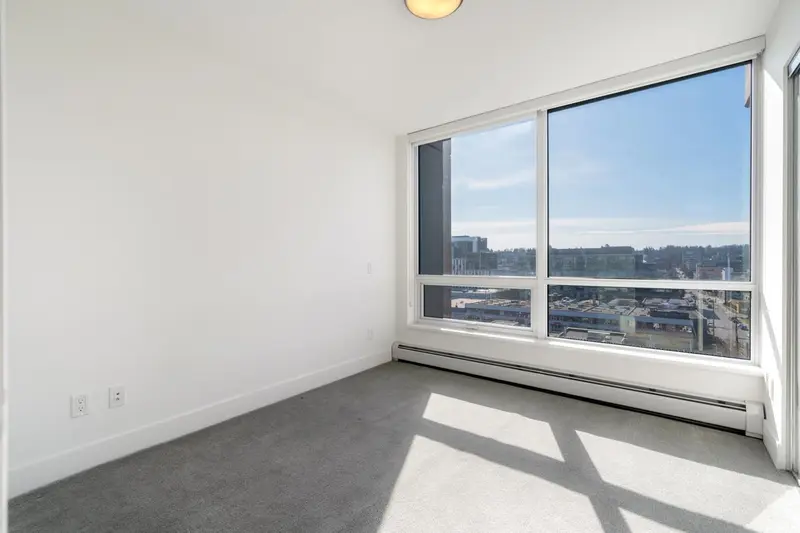 1108 1788 COLUMBIA STREET - photo 3 of 25