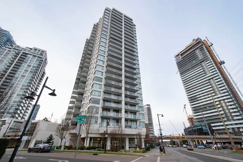 1101 602 COMO LAKE AVENUE - photo 2 of 25