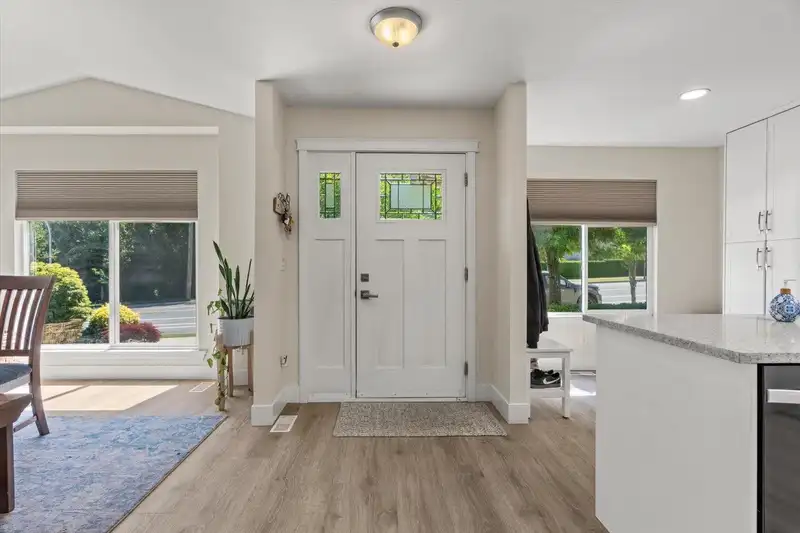 34251 KING ROAD - photo 4 of 40
