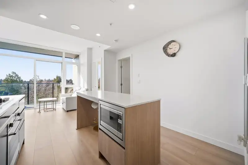 607 13573 98A AVENUE - photo 4 of 40