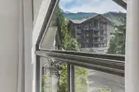 6 2014 LONDON LANE - thumbnail 20