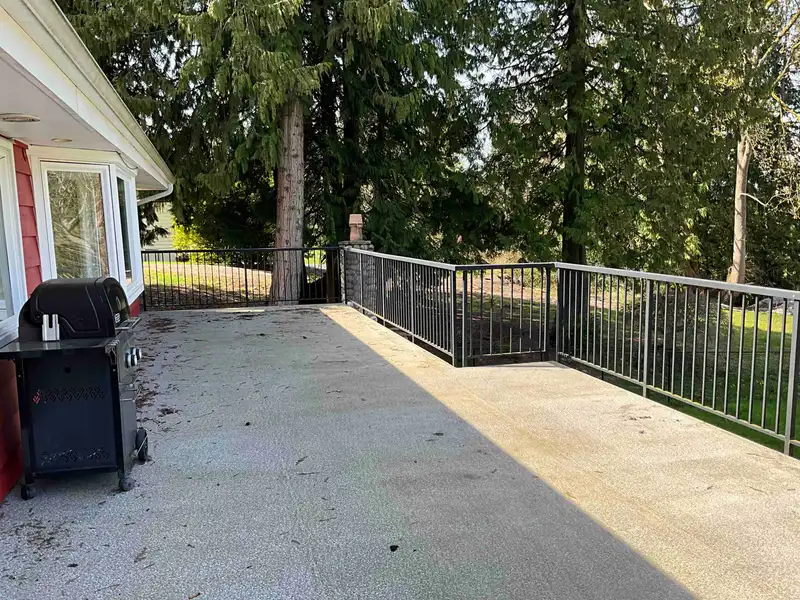 17311 HILLVIEW PLACE - photo 4 of 26