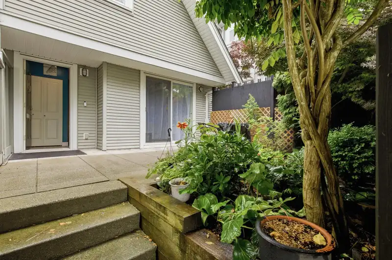 7 1203 MADISON AVENUE - photo 1 of 21