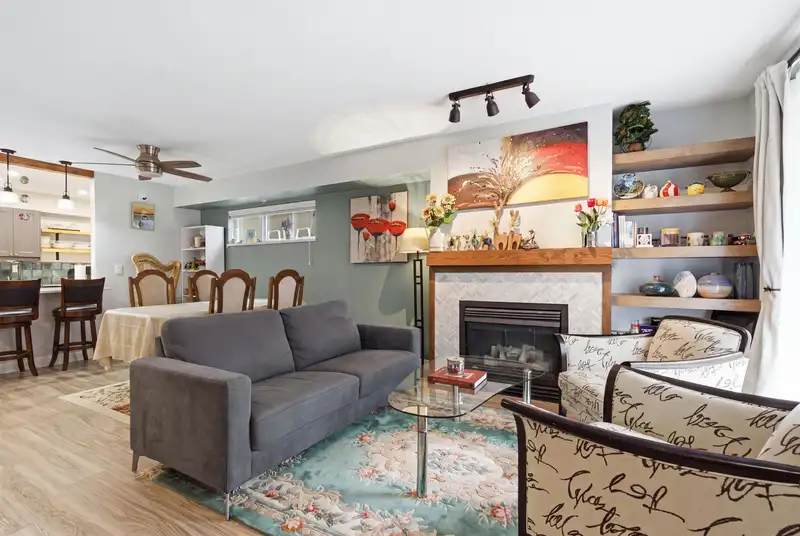 7 1203 MADISON AVENUE - photo 2 of 21