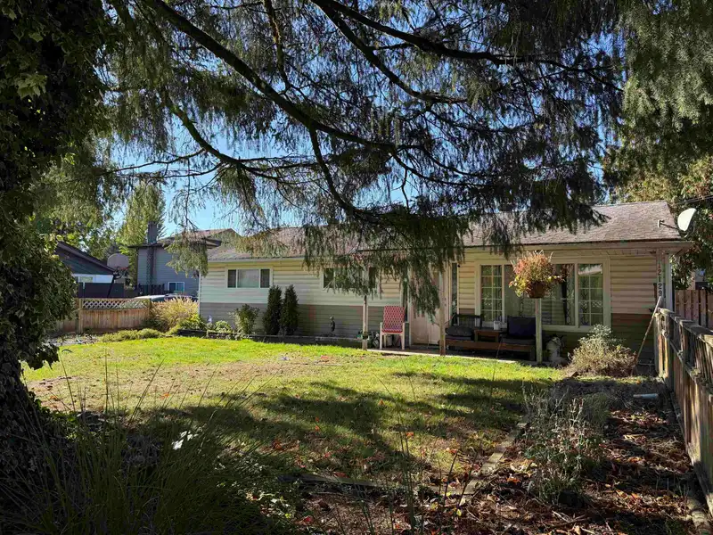 12129 222 STREET - photo 1 of 18