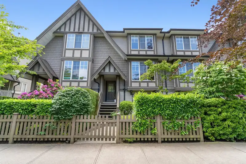 18 7233 HEATHER STREET - photo 2 of 33