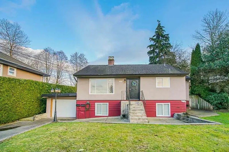 7774 BERKLEY STREET - photo 1 of 20