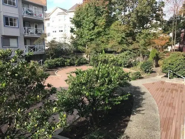202 12101 80 AVENUE - photo 3 of 11