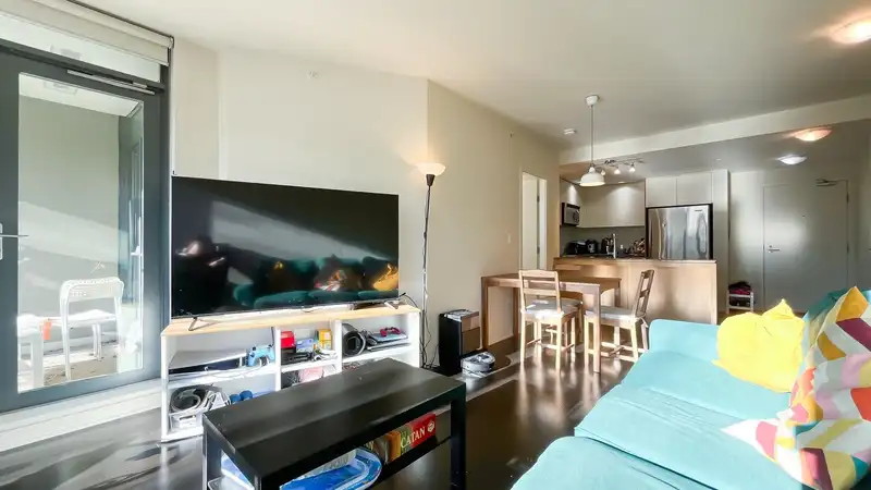 303 750 W 12TH AVENUE - photo 4 of 11