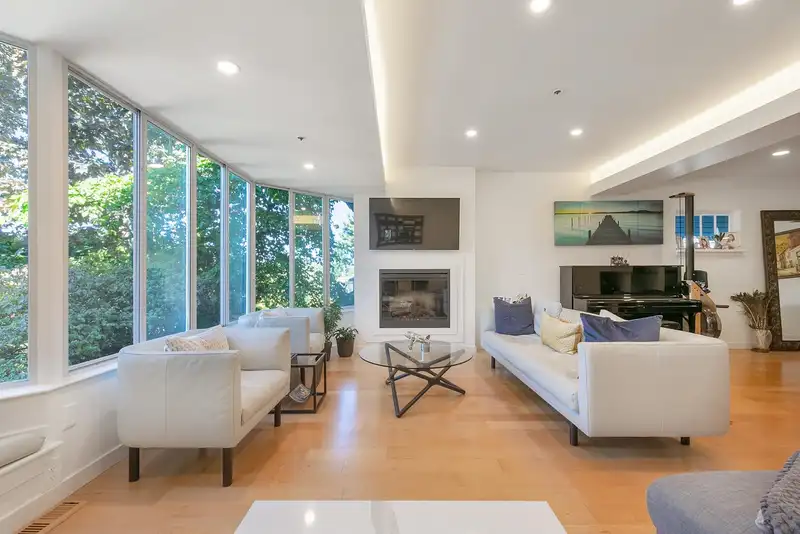 4560 BELMONT AVENUE - photo 2 of 32