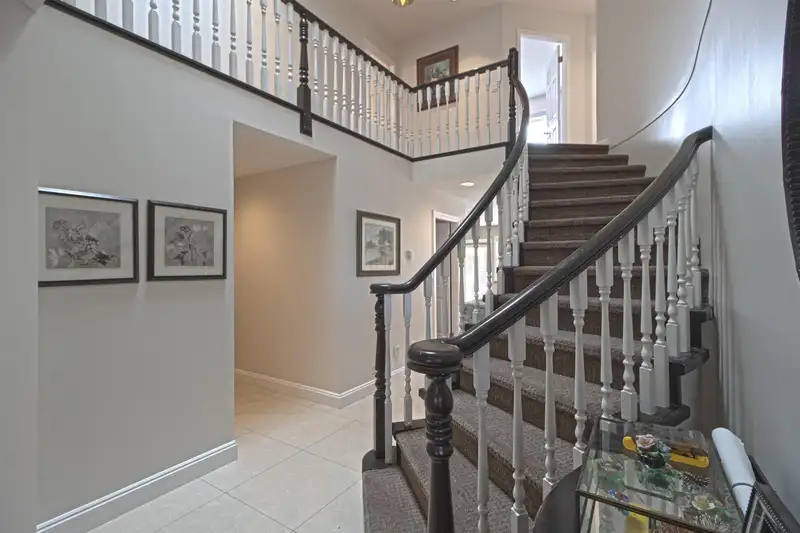 5720 EASTMAN DRIVE - photo 2 of 14