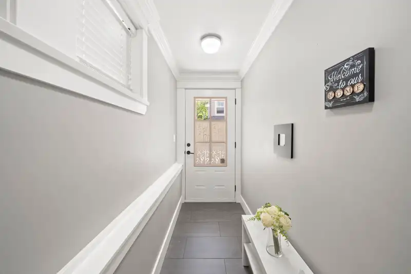 9 7177 179 STREET - photo 2 of 40