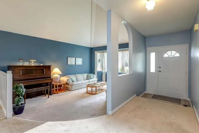 5979 SOUTHPARK GROVE - photo 3 of 31