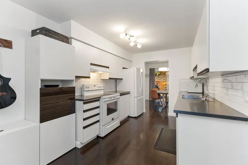 47 36060 OLD YALE ROAD - photo 3 of 25