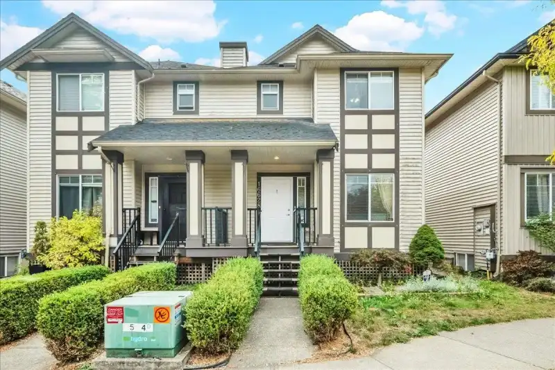 16628 60 AVENUE - photo 1 of 33