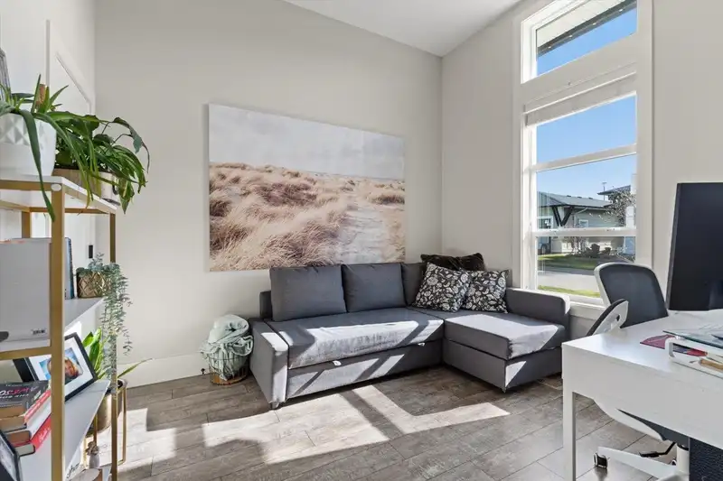 34 46213 HAKWELES ROAD - photo 4 of 39