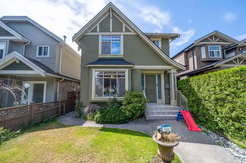 8455 FREMLIN STREET - photo 1 of 20